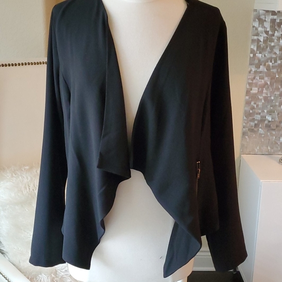 Black jacket - Picture 1 of 1